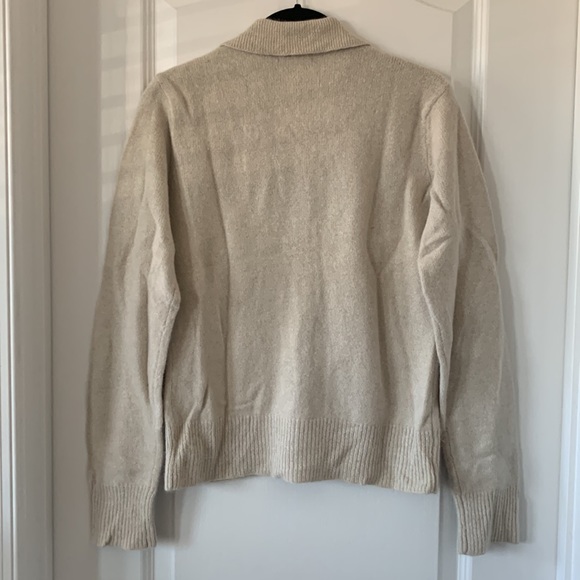 NWT J. CREW FACTORY Beige V-Neck Collared Long Sleeves Cardigan Sweater Size S - Picture 9 of 13